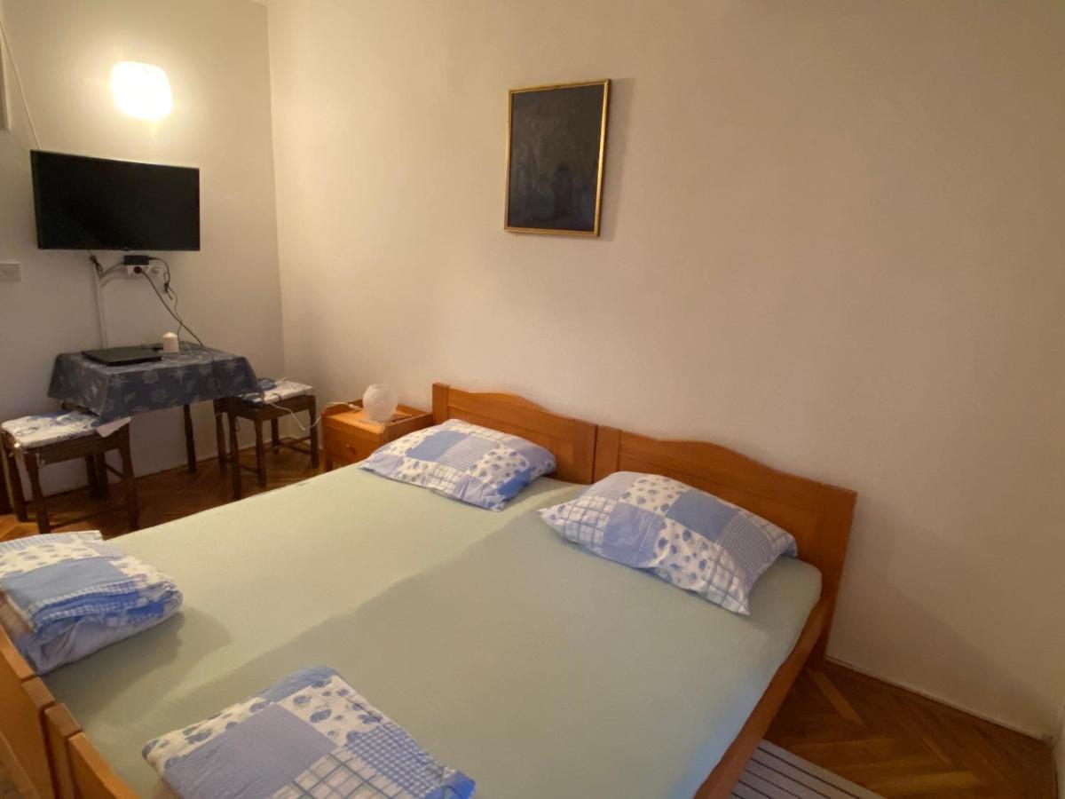 Apartments Stella-Dora Lopar Exterior photo